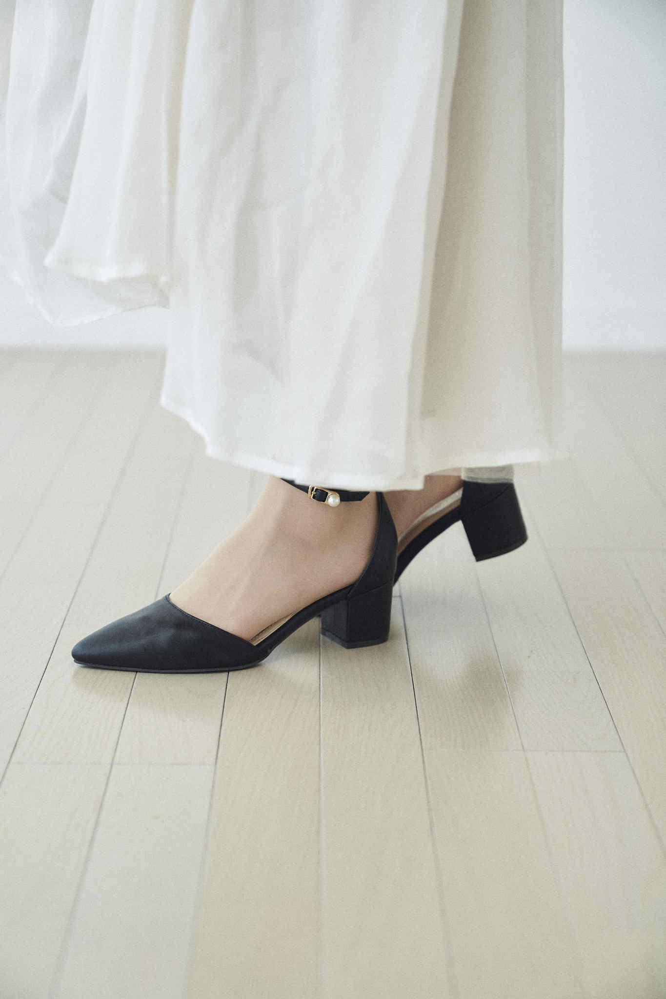 Pearl ankle strap - -step by step- as i am/アズアイアム
